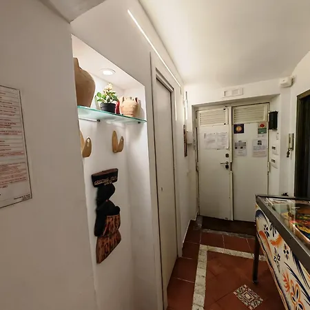 Holiday home Donnare Casavacanza - Historic Center Of