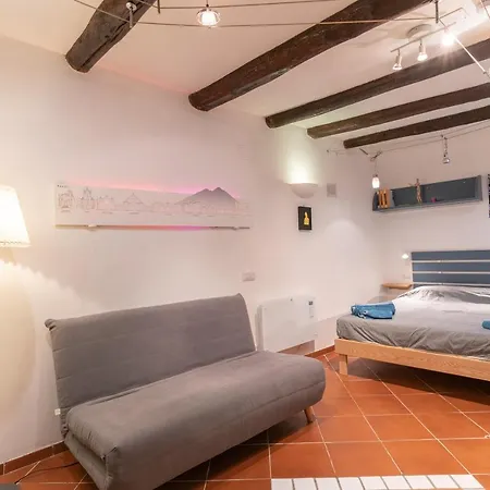 Donnare Casavacanza - Historic Center Of Dom wakacyjny *