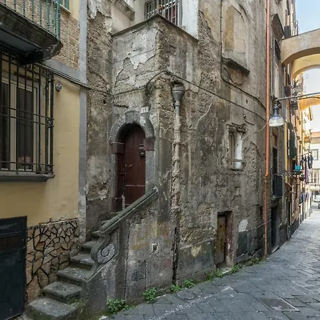 Dom wakacyjny Donnare Casavacanza - Historic Center Of *
