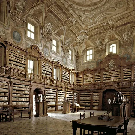 Dom wakacyjny Donnare Casavacanza - Historic Center Of